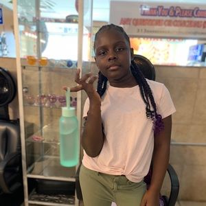 Meet your Posher, Janelle